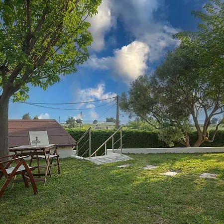 Flow Garden Pool Villa, Halkidiki 基拉奇尼