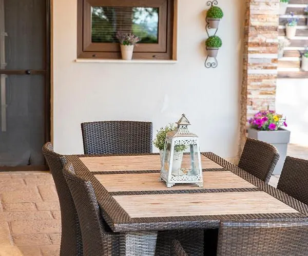 Flow Garden Pool Villa, Halkidiki