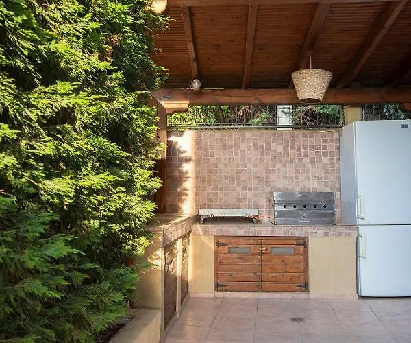 Flow Garden Pool Villa, Halkidiki Villa